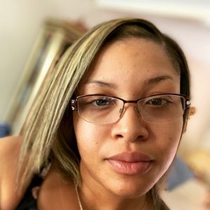 Meet your Posher, Vania